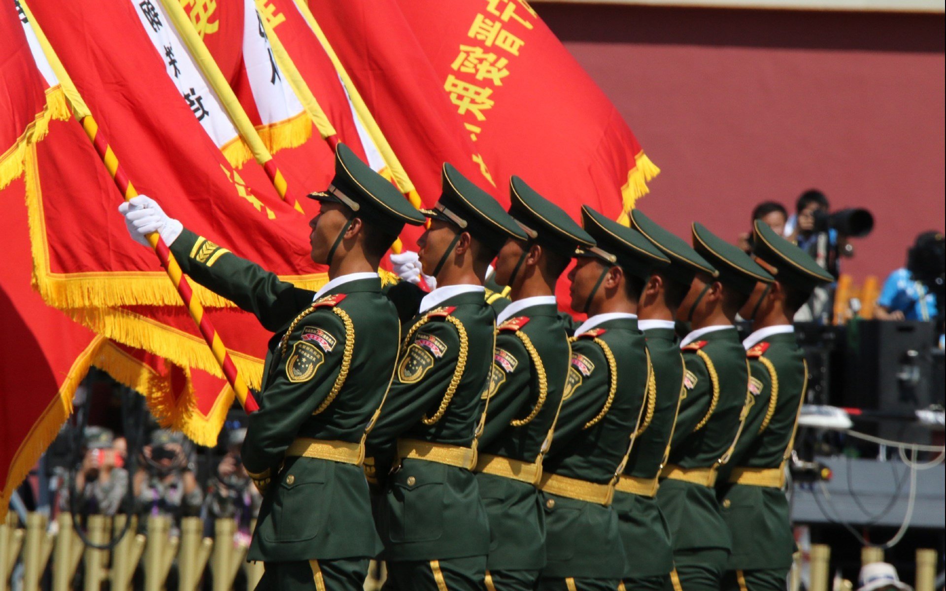 双线战场的终结艺术,山西铁血围城与马克西的孤胆三分