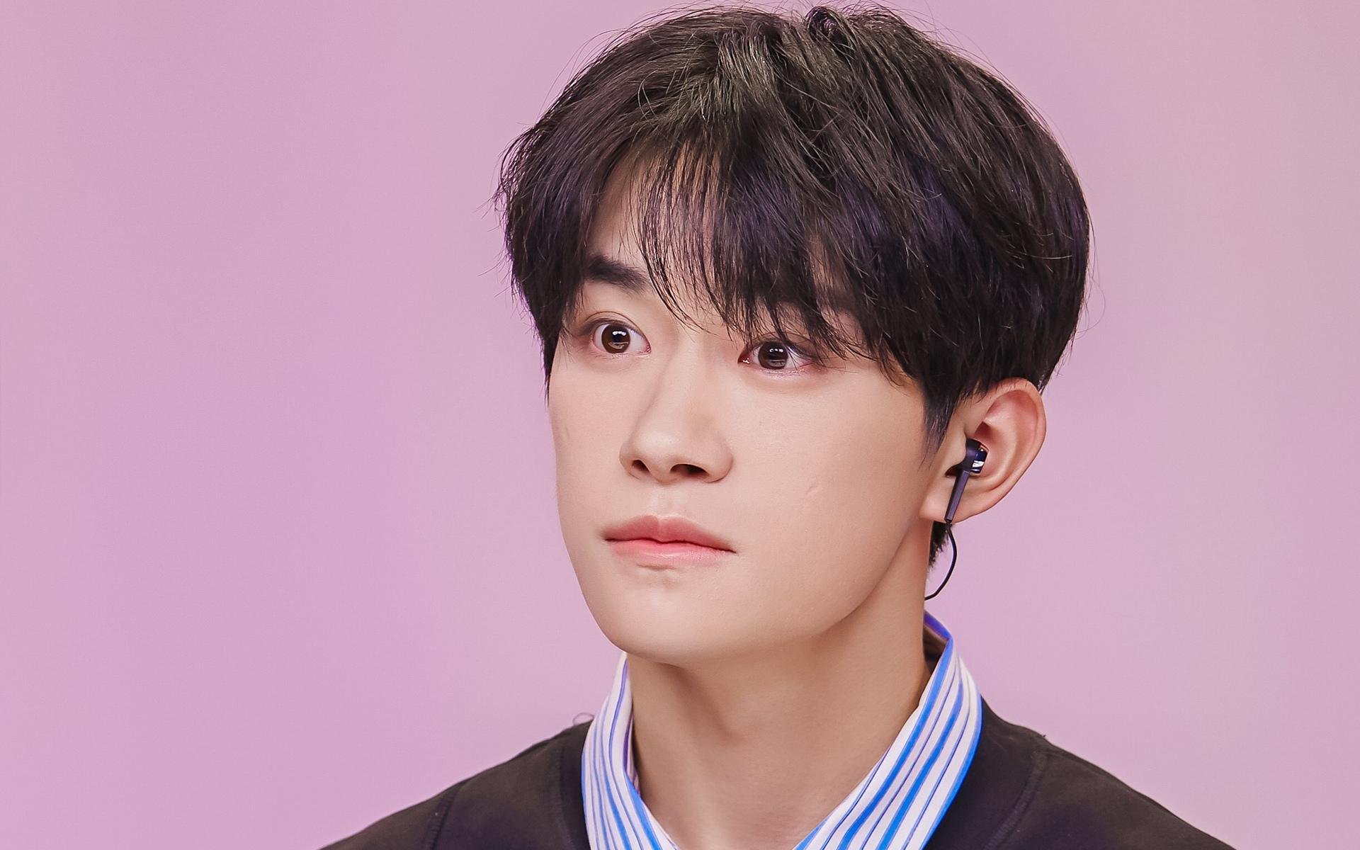 终场指挥家，伦纳德用沉默谱写76人对森林狼的胜利交响