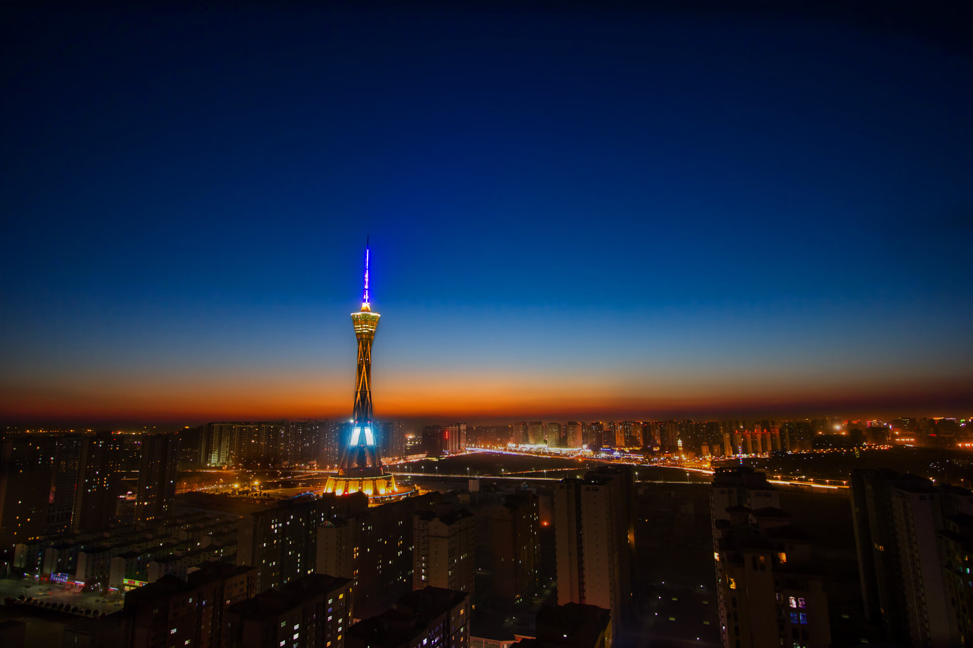 以下是为您构思的文章