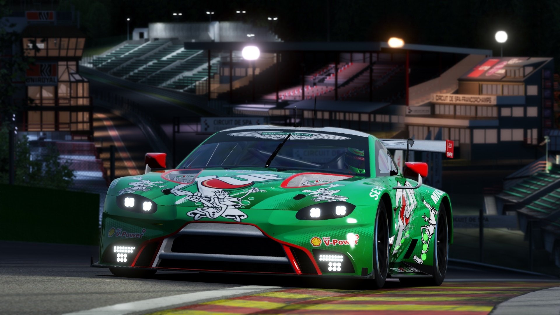 唯一性的瞬间，当灰熊队的统治力与F1赛道上的克莱式接管相遇